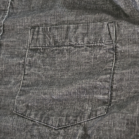 Express Women's L Gray Button-Up Shirt Long Sleeve Buttoned Collar Chest Pocket - Picture 9 of 16